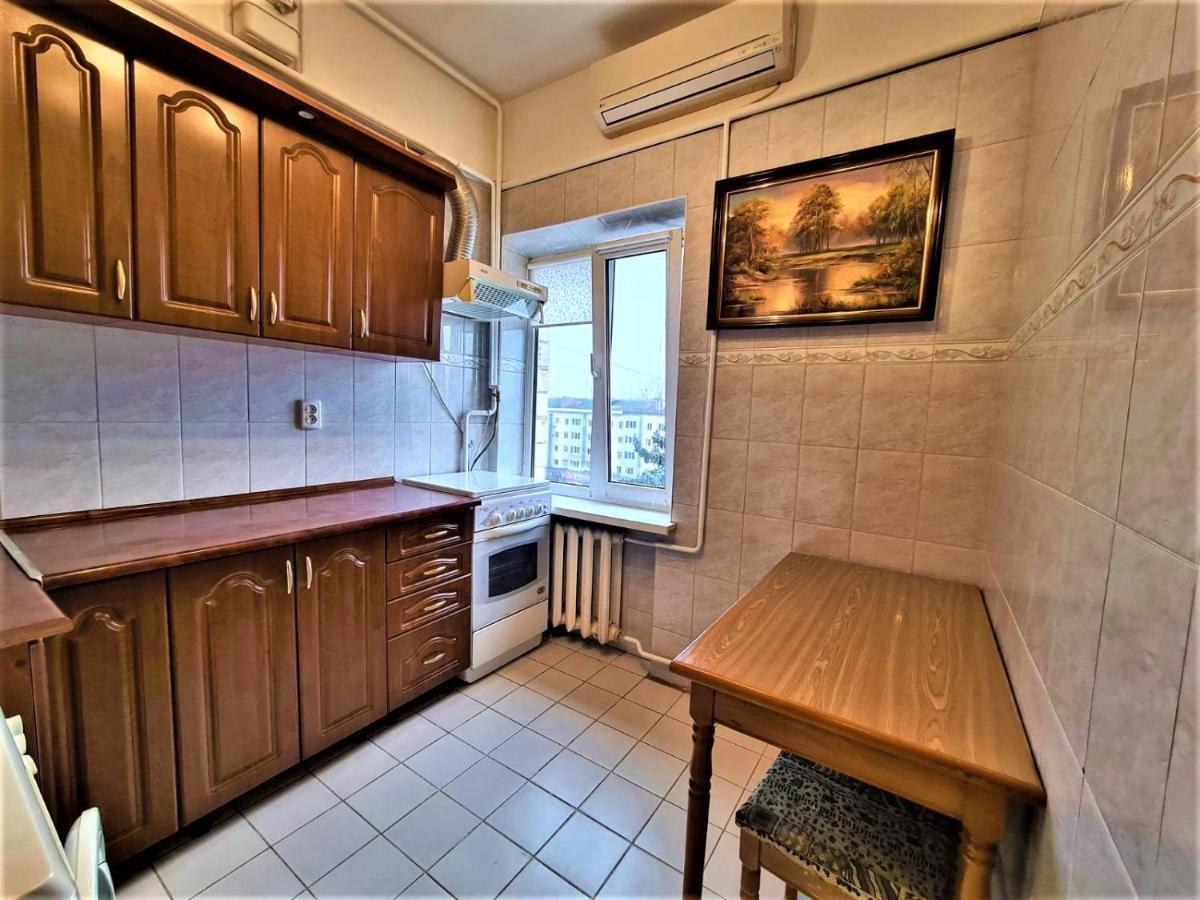 82-Avenue Apartment Chernivtsi Exterior foto